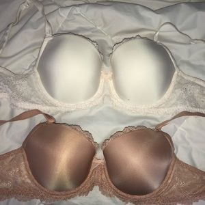 Victoria's Secret Intimates & Sleepwear - VICTORIA SECRET BRA BUNDLE 34D Victoria's Secret Intimates & Sleepwear - VICTORIA SECRET BRA BUNDLE 34D